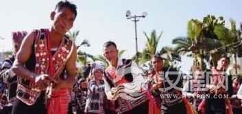 拉祜族“芦笙舞”是怎样跳的？有着怎样的风格