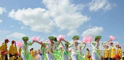 京族“竹竿舞”有什么特点？京族“竹竿舞”的表演