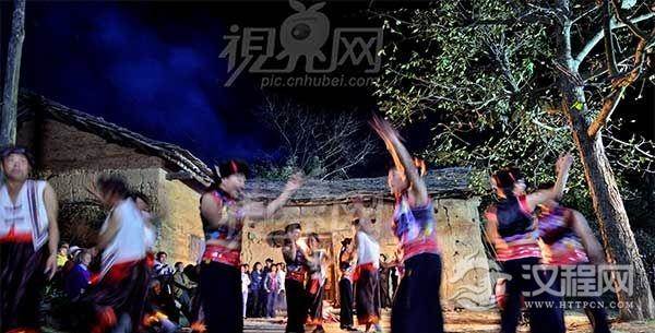 什么是土家族的跳丧舞？为什么土家族丧葬跳葬舞？