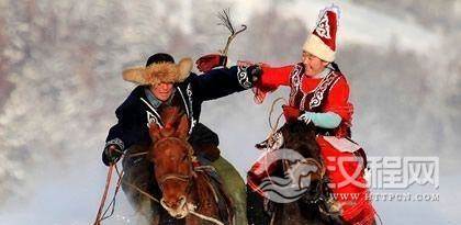 哈萨克族马背上的文化传承