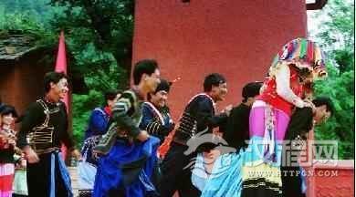 彝族习俗文化彝族的抢婚是怎么来的