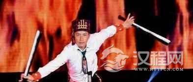 景颇族舞蹈景颇族刀舞究竟有多帅