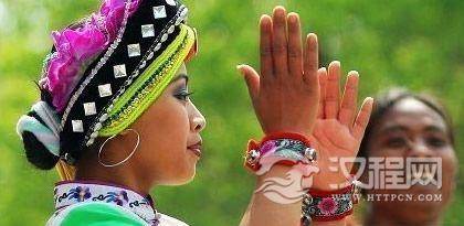 丰富多彩的怒族歌谣文化