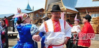 俄罗斯族节庆习俗是什么？