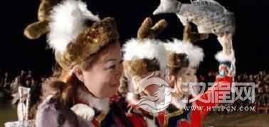 赫哲族习俗赫哲族是怎样过春节的