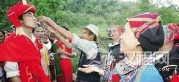 黎族婚礼上的趣味习俗黎族婚俗简介