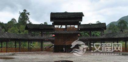 独具民族特色的仡佬族民居文化