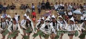 哈尼族的棕扇舞是怎样跳的？又有何历史