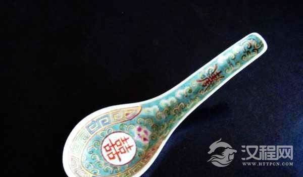 用调羹，有什么讲究？