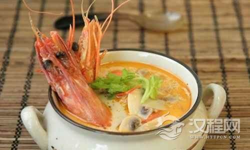 东南亚特色美食：冬阴功汤