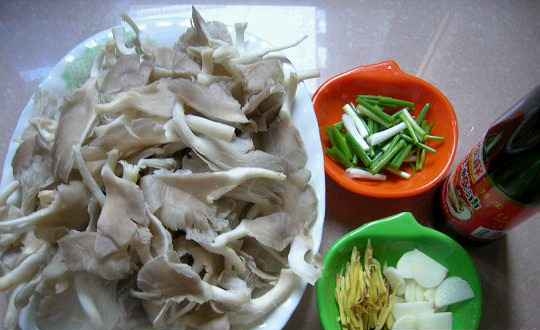 塔塔尔族的抓饭抓饭的?烹制程序