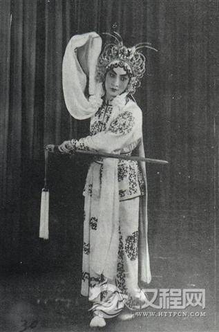 《水漫金山寺》