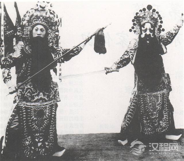 京剧《对刀步战》余叔岩饰周遇吉、钱金福饰一支虎