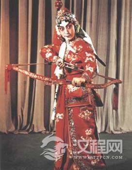 《悦来店》杜近芳饰何玉凤