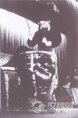 《击鼓骂曹》杨宝森饰祢衡