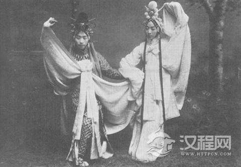 《断桥》梅兰芳饰白素贞、姚玉芙饰小青