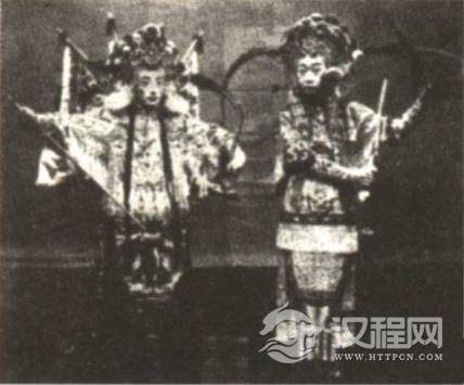 《樊江关》王瑶卿饰樊梨花、杨孝亭饰薛金莲