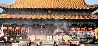 早朝只是小说家虚构：明清皇帝上朝是在御门听政