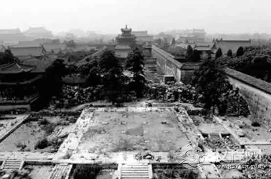 故宫秘密藏宝楼