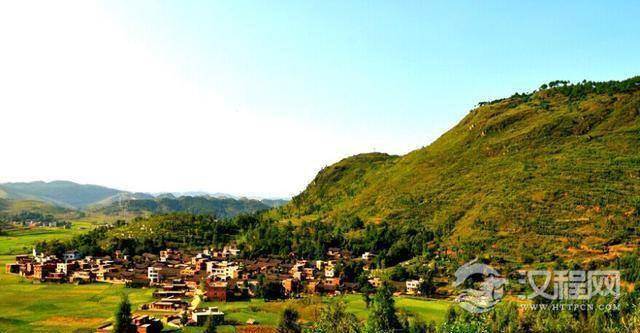 揭秘陈圆圆墓碑上的惊天秘密 她的墓碑上写了啥？