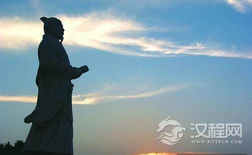 齐桓公宴群臣管仲耍脾气：迟到、把酒当众倒掉