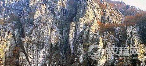 刘秀后人太有才了 把其陵墓造得像是仰卧的刘秀