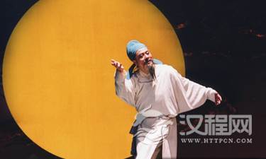 揭秘：李白怀才不遇是因为写诗触怒了杨贵妃吗?