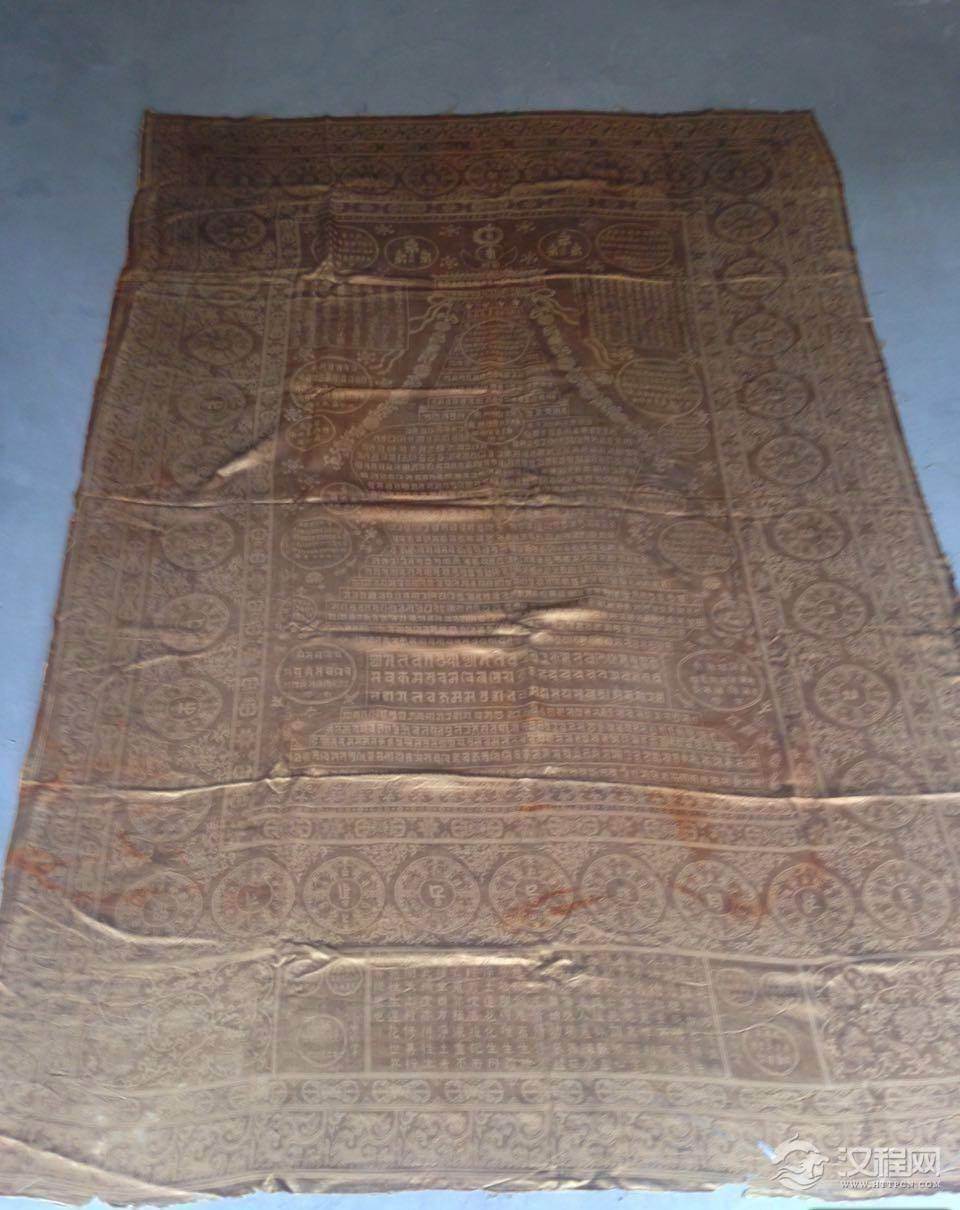 孙殿英不识货！随手将慈禧的这件稀世珍宝扔在地上