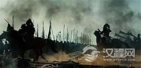 项羽如何在一夜间残暴屠杀20万投降秦军？骗他们挖坑