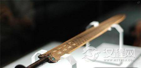 未解之谜：越王勾践的青铜剑竟然千古不锈