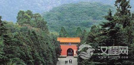揭朱元璋皇陵：明孝陵千古未解之谜大起底