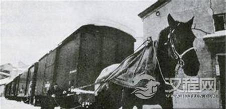 慈禧因怕火车居然撤掉车头 让太监拉着车厢跑