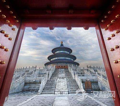 清朝人狂热崇拜黄色为啥命名皇宫时却选了紫禁城这个名字