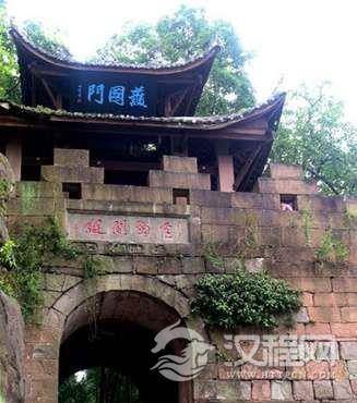 钓鱼城之战战争背景：防范蒙古铁骑入侵的堡垒