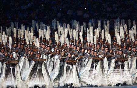 春秋战国服饰 讲述中国春秋战国时期服装的特点