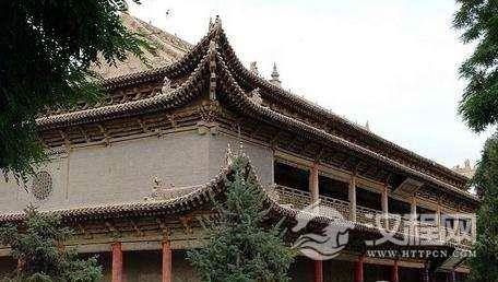 历史上哪位人物对古城洛阳有如再造之恩？