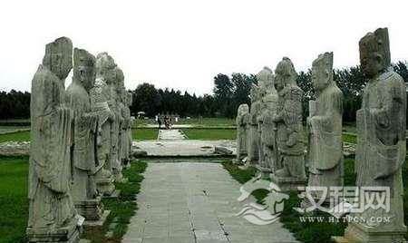 揭秘水底古墓之谜：朱元璋将祖宗皇陵葬于水中？