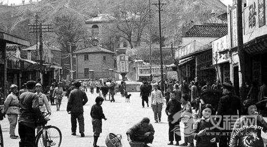 为什么重庆是中国抗战时首都？