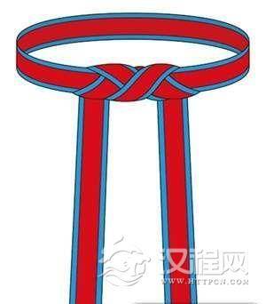 明朝服饰：明朝皇后燕居冠服