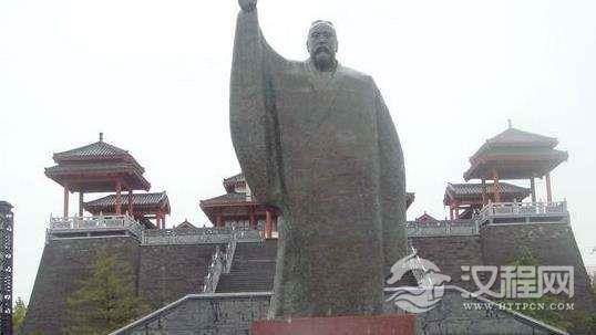 董仲舒新儒学体系的主要内容是什么？