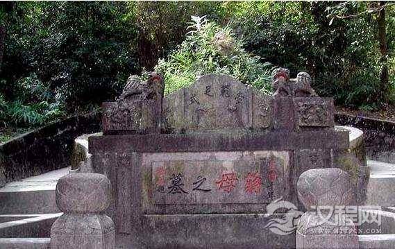 蒋介石老家自选墓地之谜 宋美龄蒋介石合葬有条件