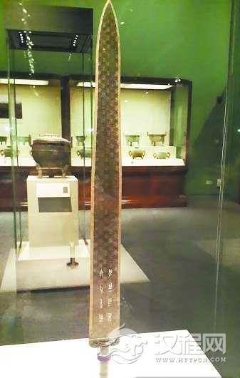 揭秘勾践剑为何千古不锈：一把古剑五个谜团