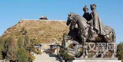 古代四大美人之一的王昭君的陵墓在哪里呢？