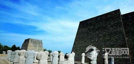 为武则天守陵的石像为何都没脑袋？乾陵无头石像