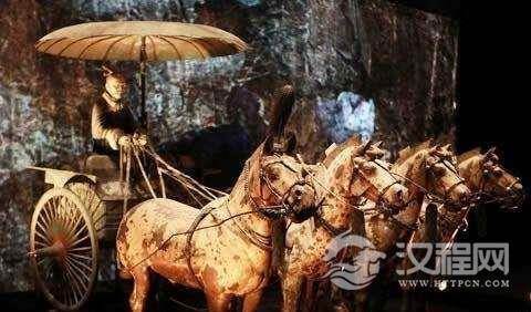 中国古代历史上西周为什么能独霸天下那么久？