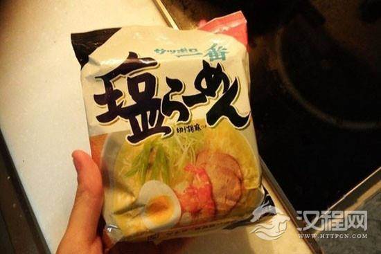 全球10大最爱泡面地区 韩国第一Yr.jpg