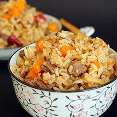 新疆手抓饭的来历