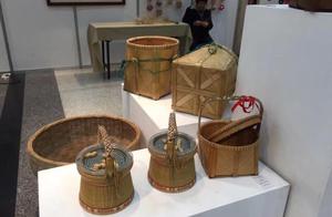 杭州民间工艺作品展上 透着乡野趣味的老手艺活了