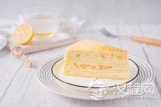 “半饥半饱桃花色，死吃猛胀菊花黄”知道是什么意思吗?