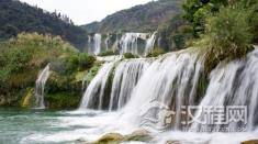 西南“悬空寺”——青龙洞